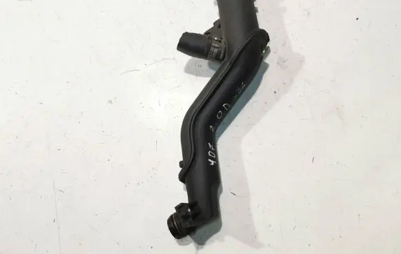 Peugeot 407 Oil fill pipe 9654733980 PA6GF35