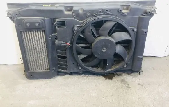 Peugeot 3008 I Radiator set 