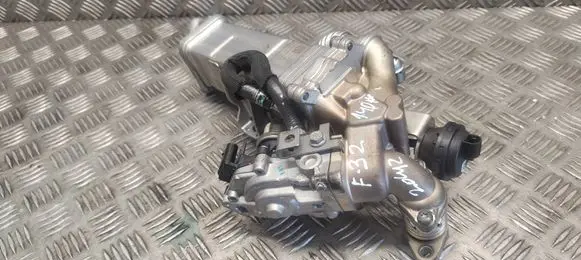 BMW 4 F32 F33 EGR valve cooler 7822347 1171 240916