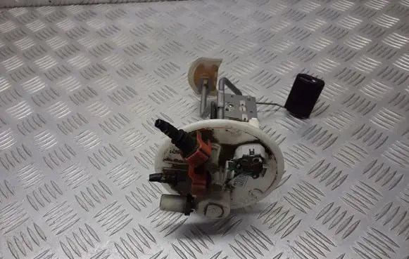 Hyundai Accent Mechanical fuel pump 31110-1G800