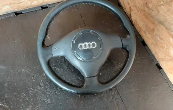 Audi A3 S3 8L Steering wheel 8L0419091Q 8L0124B 8L0880201J