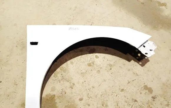 Opel Insignia A Fender Balta