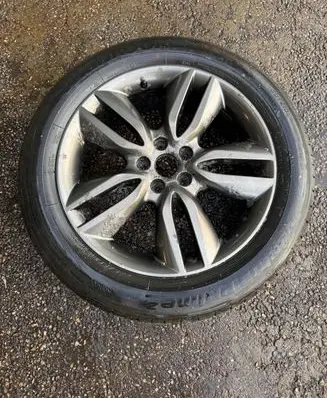 R19 alloy rim