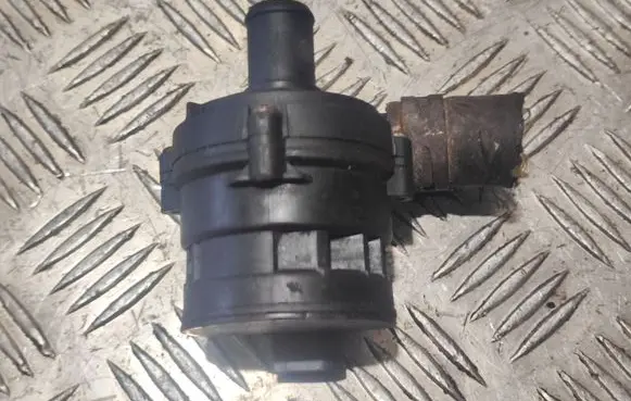 Mercedes-Benz C W205 Electric auxiliary coolant/water pump 0392023000