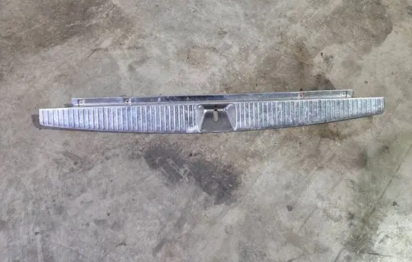Mercedes-Benz E W212 Trunk/boot sill cover protection A2126900027