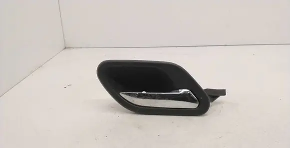 BMW 5 E39 Rear door interior handle 8125514