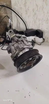 Peugeot 407 Power steering pump 761955359 968152380