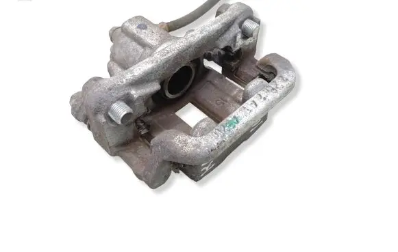 Nissan Leaf II (ZE1) Rear brake caliper 