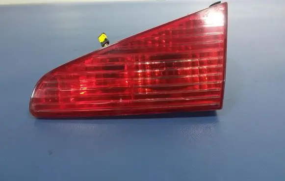 Peugeot 607 Rear/tail lights