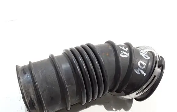 Jeep Cherokee Air intake duct part