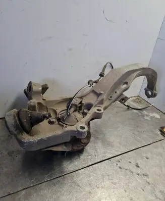 Infiniti I30 Front wheel hub spindle knuckle
