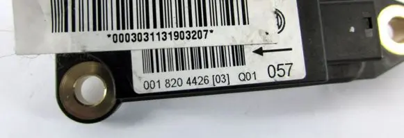 Mercedes-Benz C W204 Airbag deployment crash/impact sensor 0018204426