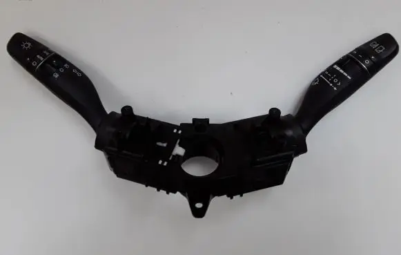 Hyundai Tucson TL Wiper turn signal indicator stalk/switch 93403D3950