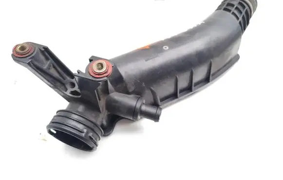 Intercooler hose/pipe
