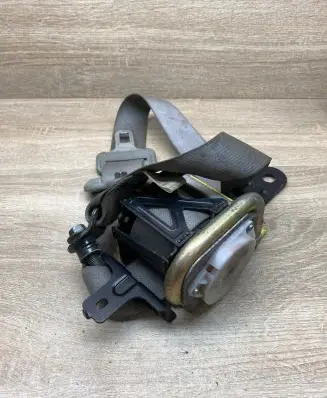 Nissan X-Trail T30 Front seatbelt TKAB2EG392
