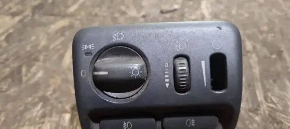 Volvo S80 Light switch 9459986