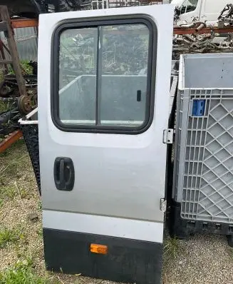 Iveco Daily 6th gen Rear door