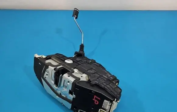 Mercedes-Benz S W221 Front door lock A2217200535 IMPRK1562472