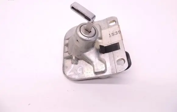 Volvo S80 Tailgate exterior lock 30699288