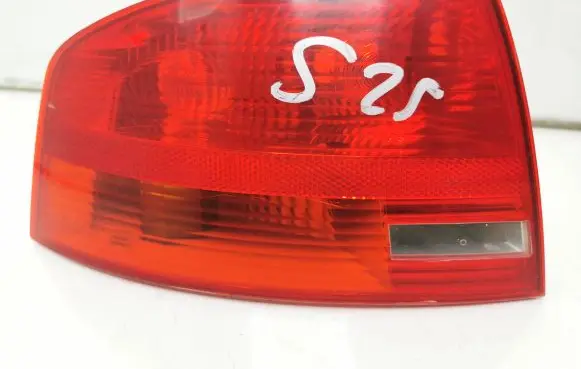 Audi A4 S4 B7 8E 8H Rear/tail lights 8e5945095 L965069 965037016772