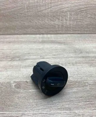 BMW 5 E39 Light switch 8363683 549391011