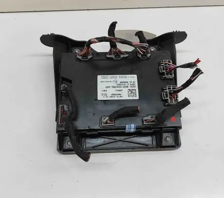 Tesla Model S Central body control module 101090700G