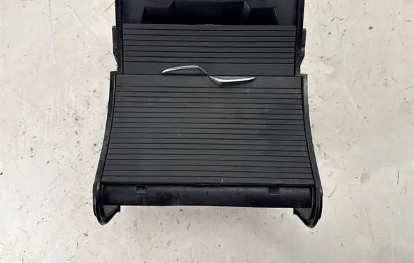 BMW X1 F48 F49 Cup holder front 9299529