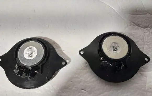 Audi A4 S4 B9 Panel speaker 8W0035399