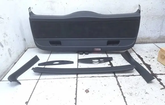 BMW 3 E90 E91 Tailgate/boot lid cover trim 7127091 51497127091 7119053