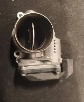 Audi A5 8T 8F Throttle valve 059145950AH A2C89724200 1151153