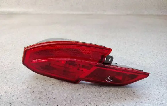 Rear/tail lights