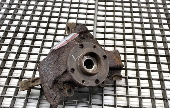 Fiat Fiorino Front wheel hub spindle knuckle 