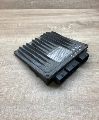 Renault Megane II Engine control unit/module ECU 8200259832 8200308212