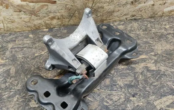 Mercedes-Benz CL C215 Gearbox mount