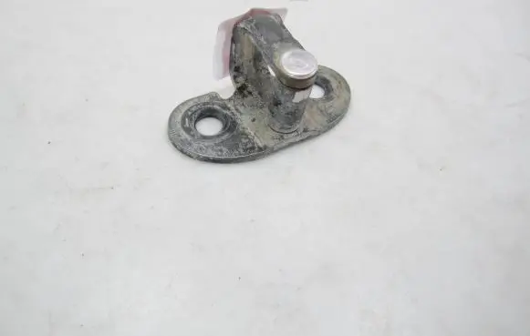 Volkswagen Caddy Loading door lock loop/hook striker 2K0827512