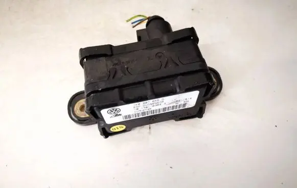 Volkswagen Golf Plus ESP acceleration yaw rate sensor 1k0907655d 10.1701-0364.3