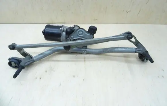 Citroen C3 Picasso Front wiper linkage 