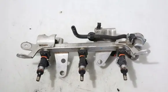 Fuel main line pipe