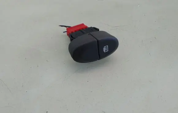 Renault Scenic I Windscreen/window heater switch 