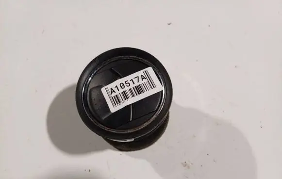 Dash center air vent grill