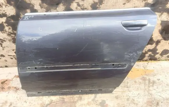 Audi A8 S8 D3 4E Rear door
