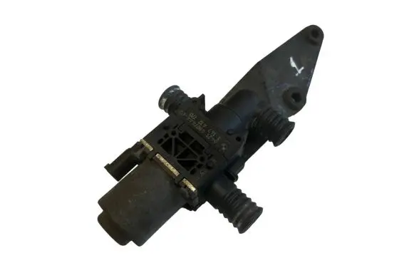 Land Rover Range Rover L322 Coolant heater control valve 6907444 64216907444 1147412170