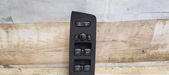 Volvo V40 Electric window control switch 31334567