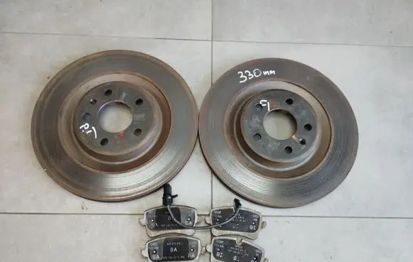 Audi A7 S7 4G Rear brake disc 4H0615601K