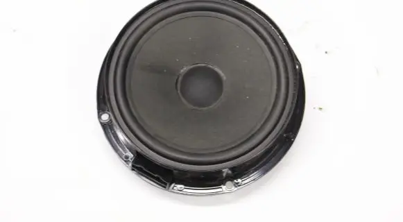Volkswagen Caddy Front door speaker
