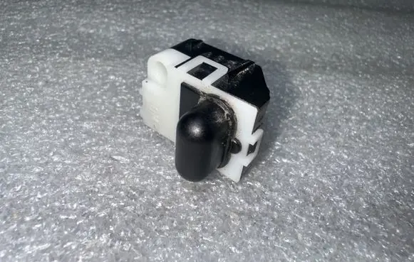 Audi A8 S8 D2 4D Sun solar sensor 4D0907539