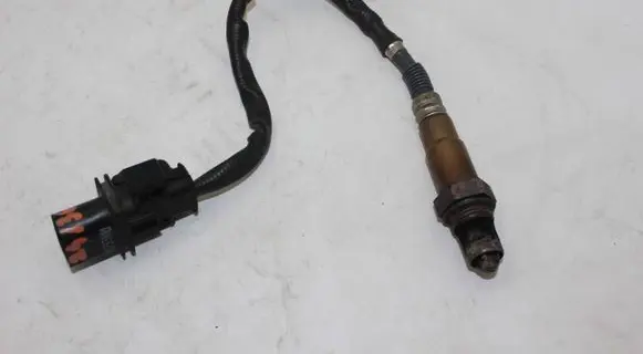 BMW 5 E60 E61 Lambda probe sensor 7791600 0281004018