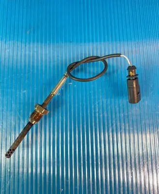 Audi A4 S4 B8 8K Exhaust gas temperature sensor 03l906088d