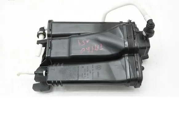 Active carbon filter fuel vapour canister