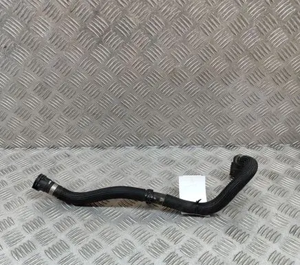 Citroen DS7 Crossback Engine coolant pipe/hose 9822405580